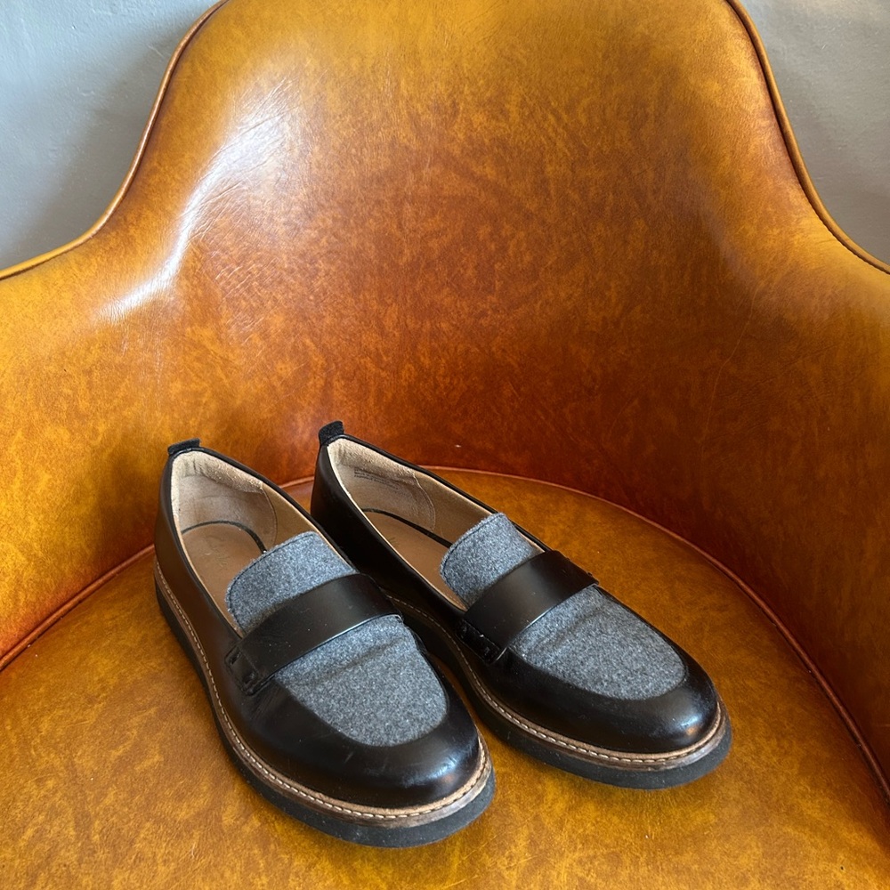 Clark’s Black and Gray Loafers